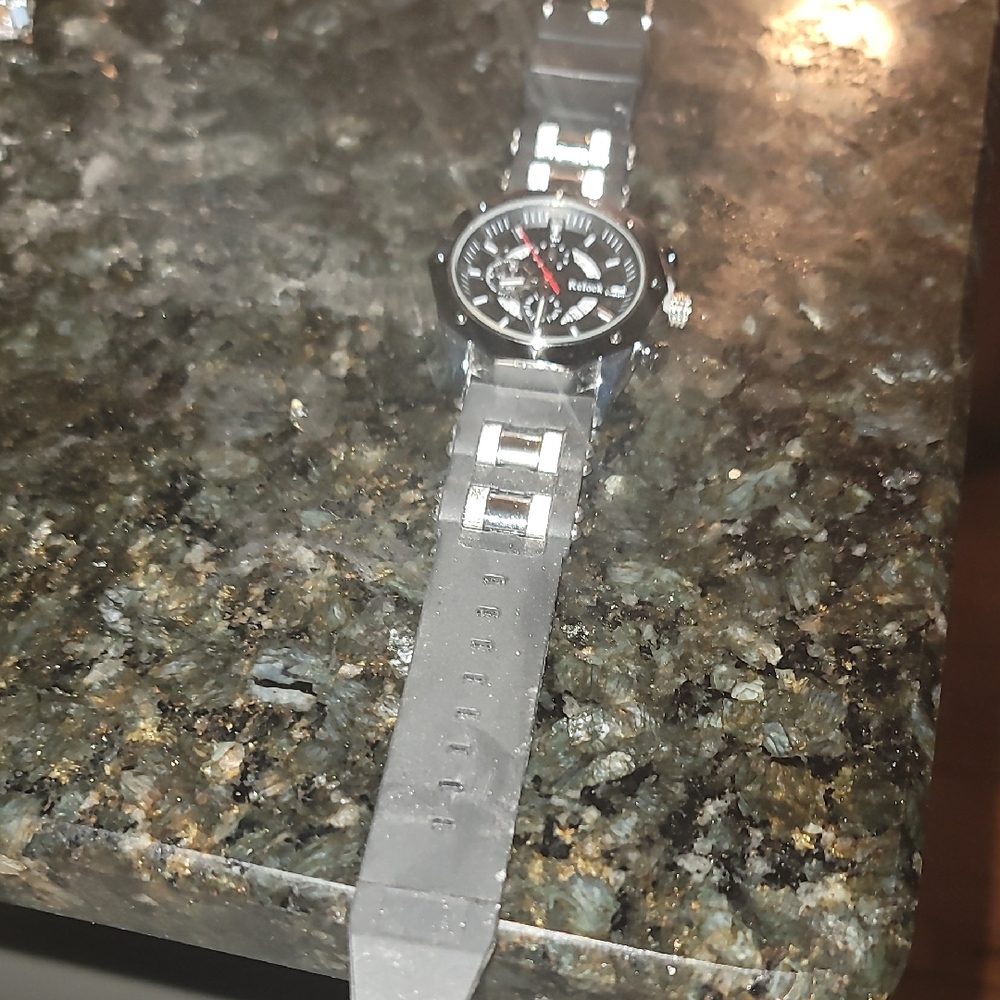 Rclock Siliver and Black Watch